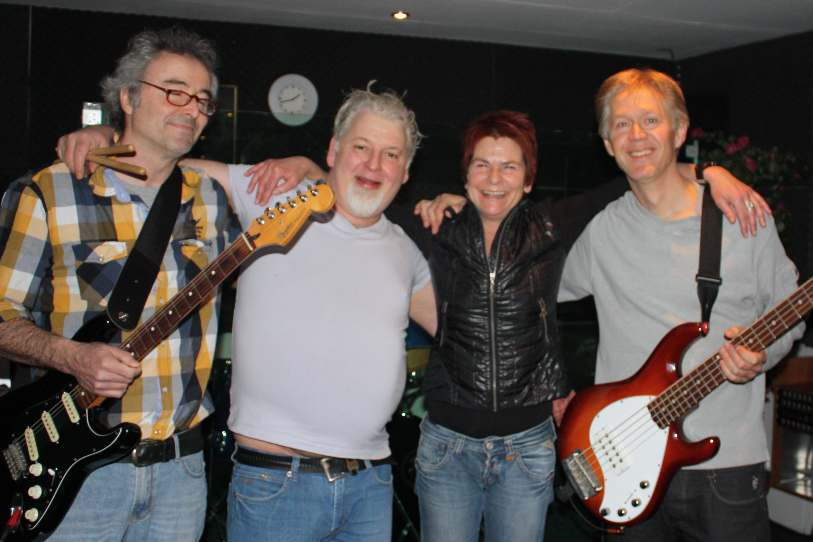 <b>Bert and the Beautiful rëunie